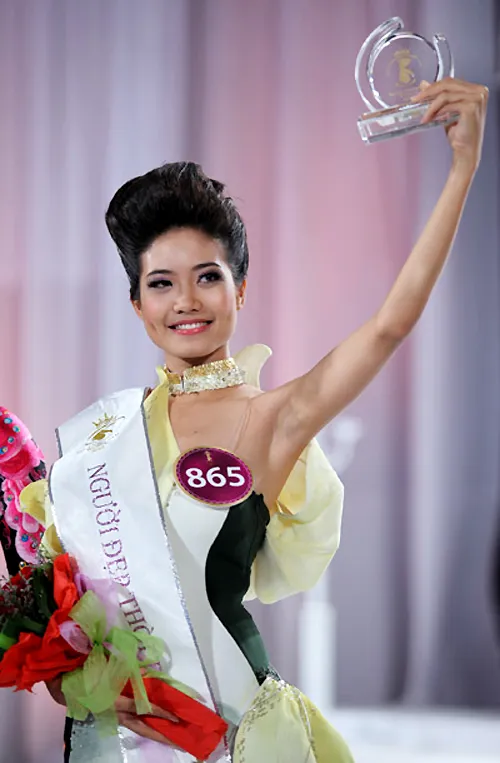 Dự đoán top 15 HH Thế giới người Việt ảnh 4 Dự đoán top 15 HH Thế giới người Việt ảnh 4