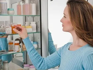 Tủ thuốc phòng bệnh trong ngày Tết ảnh 1