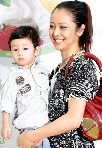 Quang Dũng - Jennifer Phạm: Những cột mốc đáng nhớ ảnh 6 Quang Dũng - Jennifer Phạm: Những cột mốc đáng nhớ ảnh 6