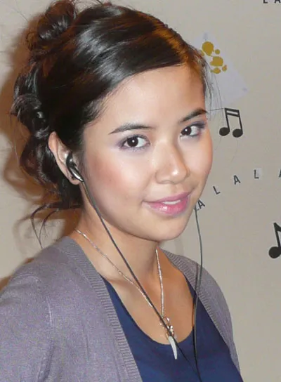 Dành tiền thưởng về nước làm từ thiện ảnh 2 Dành tiền thưởng về nước làm từ thiện ảnh 2