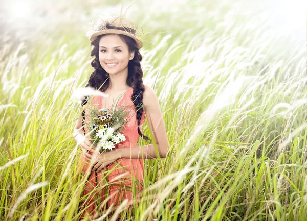 Diễm Hương được đề cử thi Hoa hậu Hoàn vũ ảnh 1