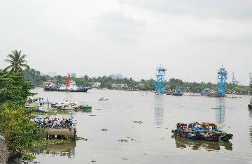 Tường thuật trực tiếp vụ lai dắt đốt hầm Thủ Thiêm từ Đồng Nai về Sài Gòn ảnh 3