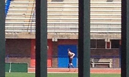 "Người không chân" Pistorius bị phát hiện tập luyện ảnh 1