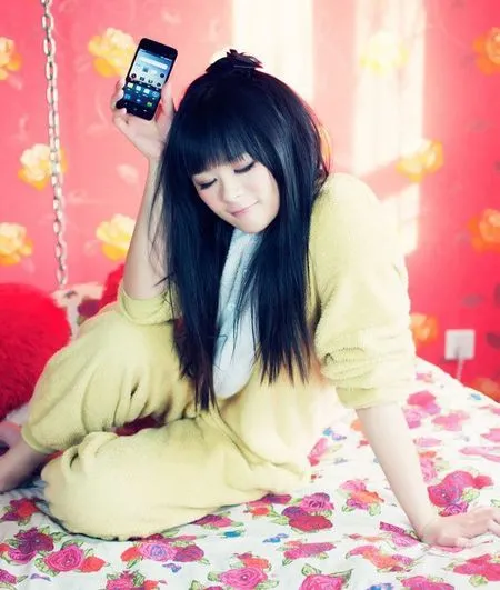 Meizu MX “câu khách” bằng chân dài ảnh 2 Meizu MX “câu khách” bằng chân dài ảnh 2