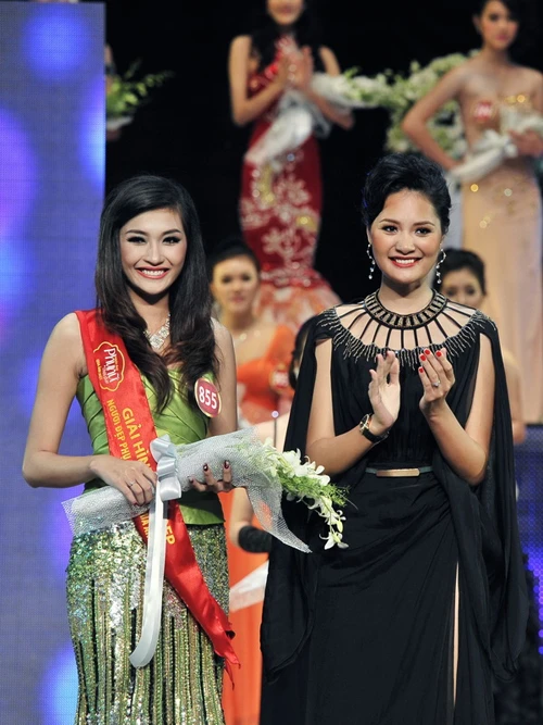 Hot girl Bảo Ngọc đoạt giải nhất Người đẹp Phụ nữ Thời đại ảnh 3