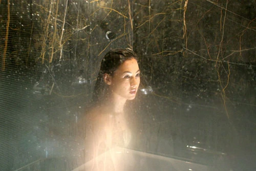 Sao Hoa ngữ bán nude vì cảnh tắm trần ảnh 2