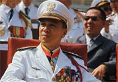 Mạng "Tam tý" trong phủ đầu rồng ảnh 1