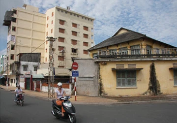 Ông Hoàng Kiều thắng đậm ảnh 1