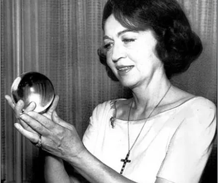 Bí ẩn người đàn bà có khả năng nhìn thấu tương lai ảnh 1 Bí ẩn người đàn bà có khả năng nhìn thấu tương lai ảnh 1