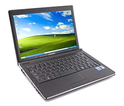 Samsung NC20 netbook màn 12 inch giá cao. Ảnh PCmag.