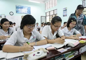 Kỳ 2: Cắt xén tác phẩm văn học ảnh 1