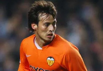 MU đã đạt được thỏa thuận mua David Silva ảnh 1 MU đã đạt được thỏa thuận mua David Silva ảnh 1