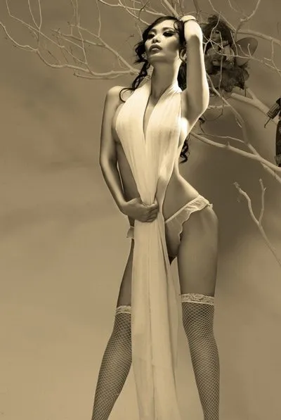 Ai dạy thế hệ trẻ phân biệt quyến rũ và gợi dục? ảnh 1