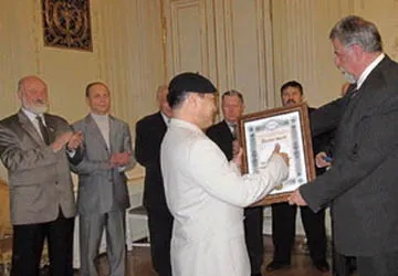 Nga tặng danh hiệu giáo sư cho bác sĩ Ngô Xuân Bính ảnh 1 Nga tặng danh hiệu giáo sư cho bác sĩ Ngô Xuân Bính ảnh 1