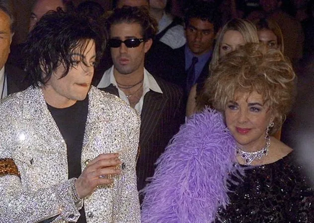 Cuộc đời qua ảnh của “Nữ hoàng” Elizabeth Taylor ảnh 9 Cuộc đời qua ảnh của “Nữ hoàng” Elizabeth Taylor ảnh 9