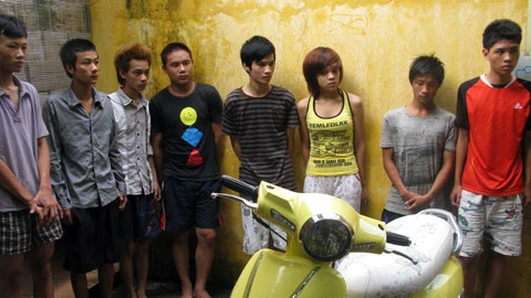 Nữ quái 14 tuổi cầm đầu nhóm hiếp dâm tập thể ảnh 1