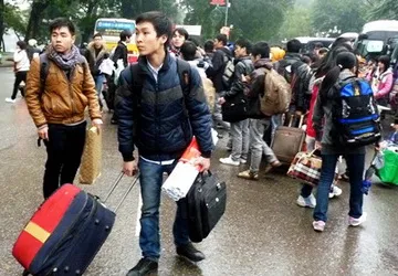 Tết đến SV trọ học lo lắng tìm chỗ gửi đồ ảnh 1