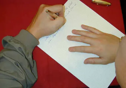 Nguyên nhân con người thuận tay trái ảnh 1 Nguyên nhân con người thuận tay trái ảnh 1