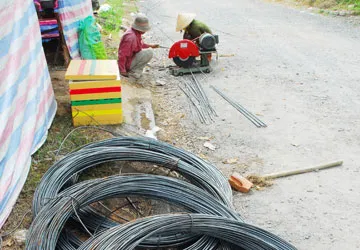 Thép nội lại khốn khổ với thép ngoại ảnh 1