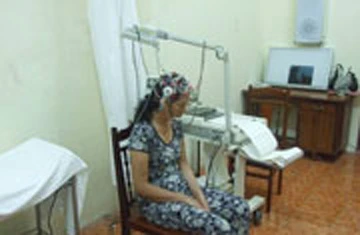 Nỗi khổ của bác sĩ pháp y ảnh 1