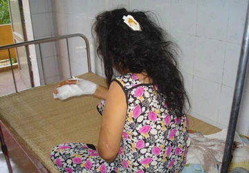 Vùng lên khỏi "ách" của chồng ảnh 1