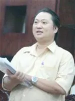 Đại diện của đoàn thanh tra Sở TDTT TP.HCM đọc quyết định thanh tra.