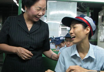 DN trả lương chưa tương xứng cho công nhân ảnh 1