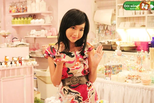 Elly lại gây sốt tại Hongkong, Đài Loan với hình ảnh nóng bỏng ảnh 2