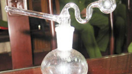 Bài 1: “Lắc” quá hóa... cuồng thịt ảnh 1 Bài 1: “Lắc” quá hóa... cuồng thịt ảnh 1