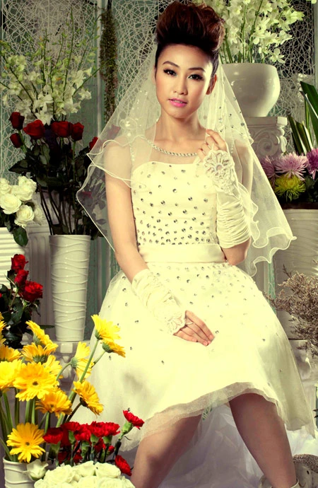 Cô dâu Ngân Khánh xinh đẹp ảnh 4