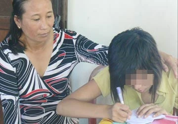 Về vụ thiếu nữ bị bắt cóc và hành hạ suốt 2 năm trời: Ai bắt cóc em Phương? ảnh 1 Về vụ thiếu nữ bị bắt cóc và hành hạ suốt 2 năm trời: Ai bắt cóc em Phương? ảnh 1