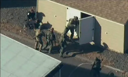 Thảm sát ở trường tiểu học rúng động nước Mỹ ảnh 4 Thảm sát ở trường tiểu học rúng động nước Mỹ ảnh 4