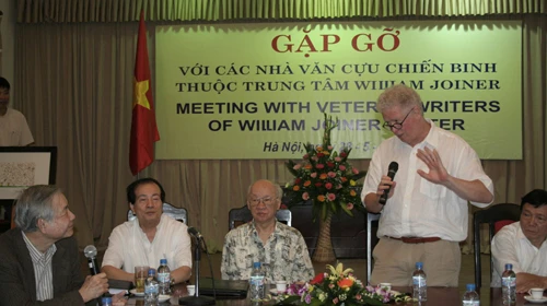 Hội thảo văn học Việt - Mỹ: "Nhiệm vụ của lương tâm" ảnh 1
