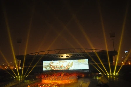 Chùm ảnh: Đêm nghệ thuật "Thăng Long - Hà Nội: Thành phố rồng bay" ảnh 5