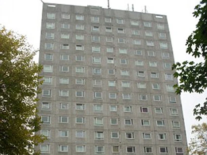 Bị “đuổi” khỏi nhà vì cuồng nhóm Spice Girls ảnh 1