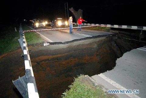 "Hố địa ngục" xuất hiện ở Malaysia ảnh 2