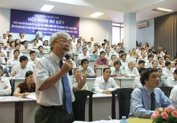 Đổi mới quản lý giáo dục ĐH: Cho mua, dịch giáo trình ngoại ảnh 1