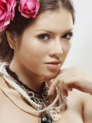 Diễn viên Lý Nhã Kỳ: Được vạ thì má sưng ảnh 1 Diễn viên Lý Nhã Kỳ: Được vạ thì má sưng ảnh 1