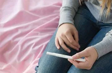 “Ăn cơm trước kẻng” và dư luận ảnh 1 “Ăn cơm trước kẻng” và dư luận ảnh 1