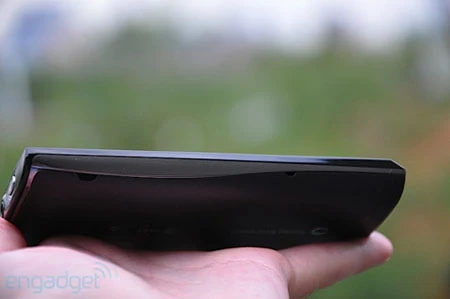 "Đập hộp" Xperia X10 phiên bản Mỹ ảnh 8 "Đập hộp" Xperia X10 phiên bản Mỹ ảnh 8
