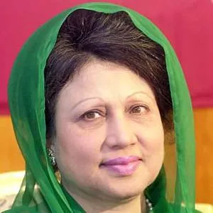 Bangladesh hỗn loạn vì tổng đình công ảnh 1 Bangladesh hỗn loạn vì tổng đình công ảnh 1