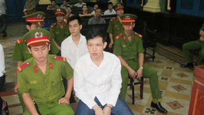 Trực tiếp phiên xử Hoàng Khương- phần 1: Đông Anh khai không đưa tiền cho ai hết ảnh 4