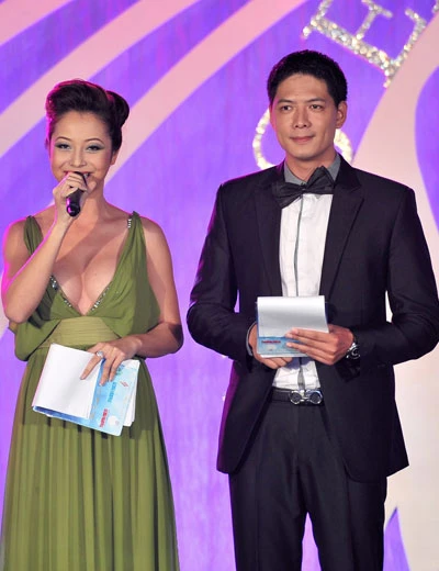 Jennifer Phạm khoe vòng một gợi cảm ảnh 5