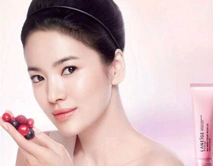 Song Hye Kyo lọt top “100 gương mặt nổi tiếng đẹp nhất thế giới” ảnh 2