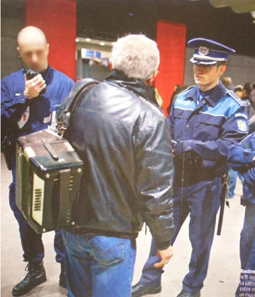 Cái bang và đạo chích lộng hành tại Pháp ảnh 1