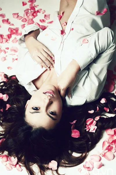 Hồng Quế: "Dư luận khiến tôi sợ hãi và suy sụp" ảnh 1 Hồng Quế: "Dư luận khiến tôi sợ hãi và suy sụp" ảnh 1