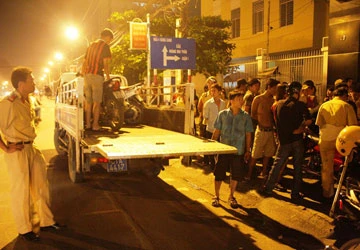 Xử “quái xế”: Pháp luật còn nhẹ tay! ảnh 1