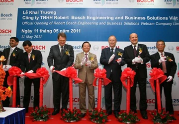 Khai trương Trung tâm Công nghệ và phần mềm đầu tiên ở Đông Nam Á ảnh 1