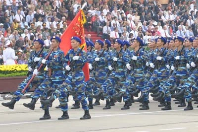 Hình ảnh Lễ mít-tinh, diễu binh, diễu hành kỷ niệm 1.000 năm Thăng Long - Hà Nội ảnh 10