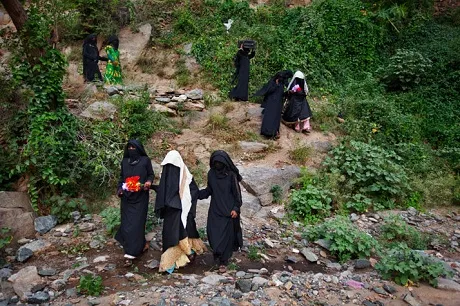 Những hình ảnh khó tin về nạn tảo hôn ảnh 2